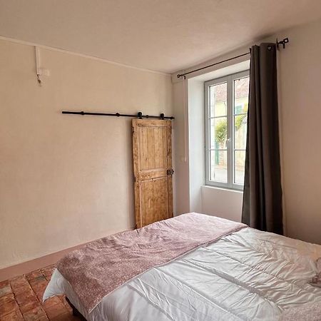 Chez Loulou - La Suite Lainsecq Luaran gambar
